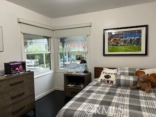 Building Photo - 3333 Balzac St