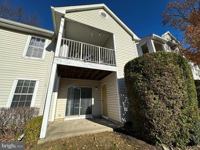 Building Photo - 511 Walden Cir