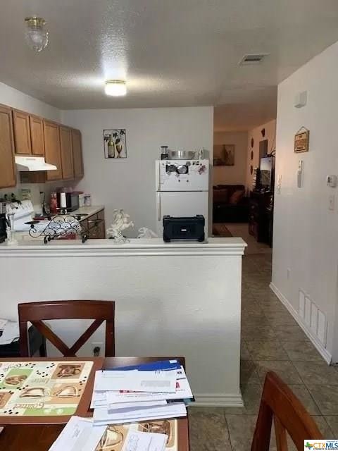 Building Photo - 2804 Cantabrian Dr