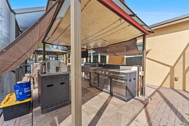 Building Photo - 10405 Hampton Meadow Way