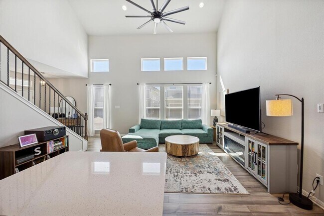 Building Photo - 12000 Corsicana Trl