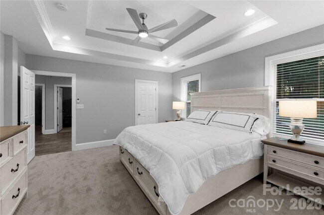 Building Photo - 578 Normandy Rd