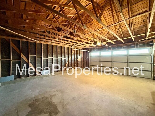 Building Photo - 12636 Mystic Dr