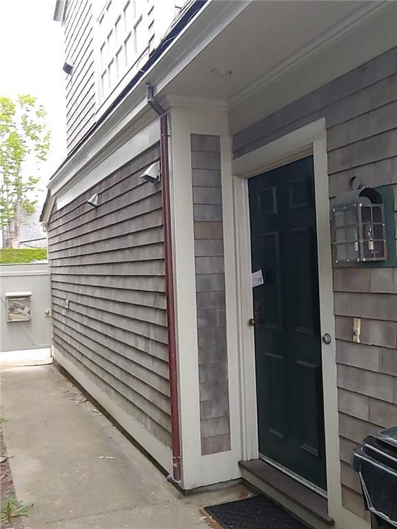 Building Photo - 107 John St