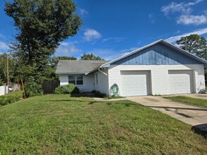 Building Photo - 851 E Church Ave