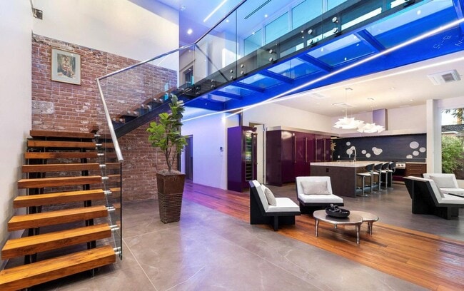 Building Photo - The Estate in Phoenix