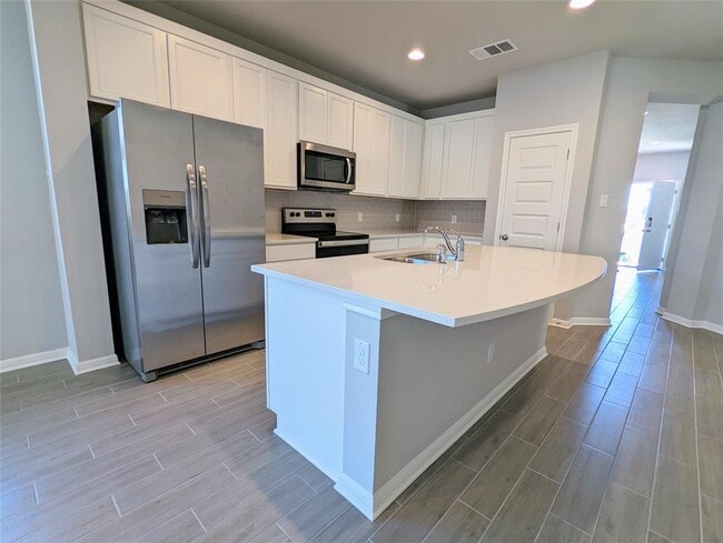 Building Photo - 121 Drifter Ln