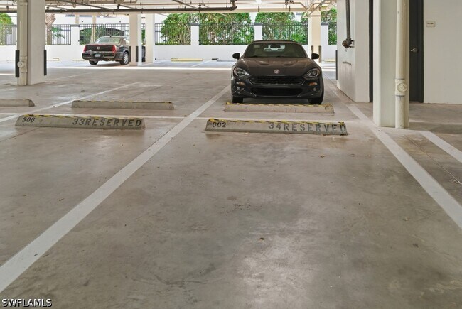 Building Photo - 10731 Mirasol Dr