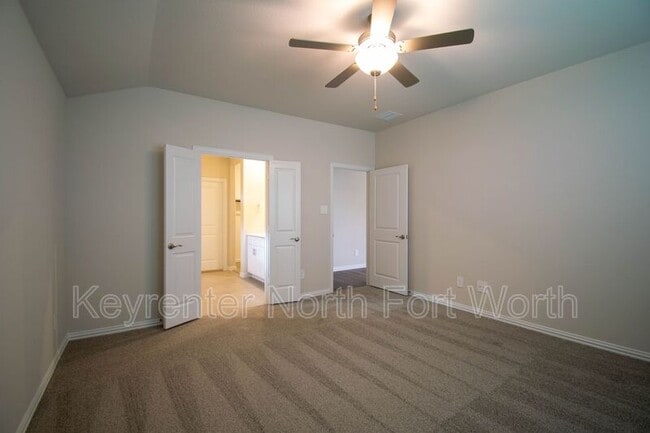Building Photo - 2106 Dunbar Dr