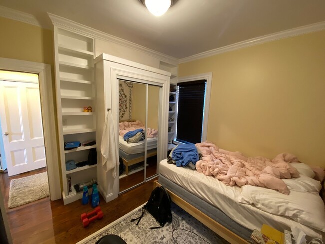 Building Photo - 381 Highland Ave