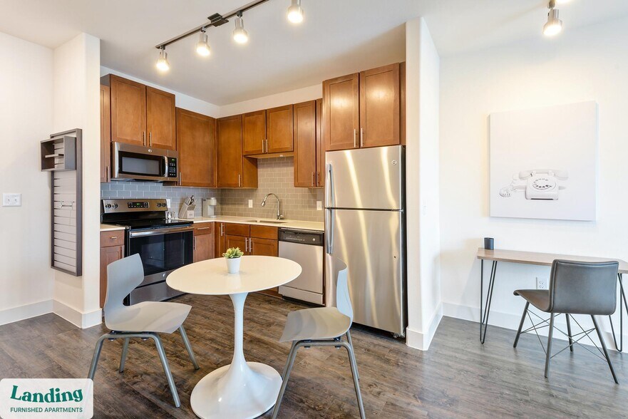 Primary Photo - 302 13th St S