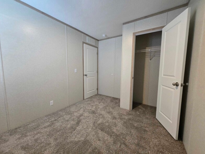 Building Photo - 52705 Van Buren Dr