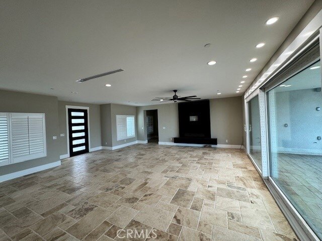 Building Photo - 9526 Appleton St