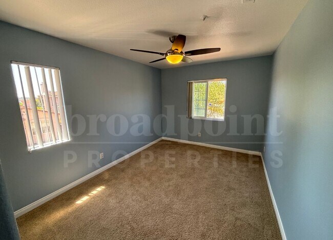 Building Photo - 848 Pohl Pl