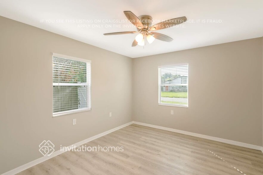 Building Photo - 6008 Fortune Pl