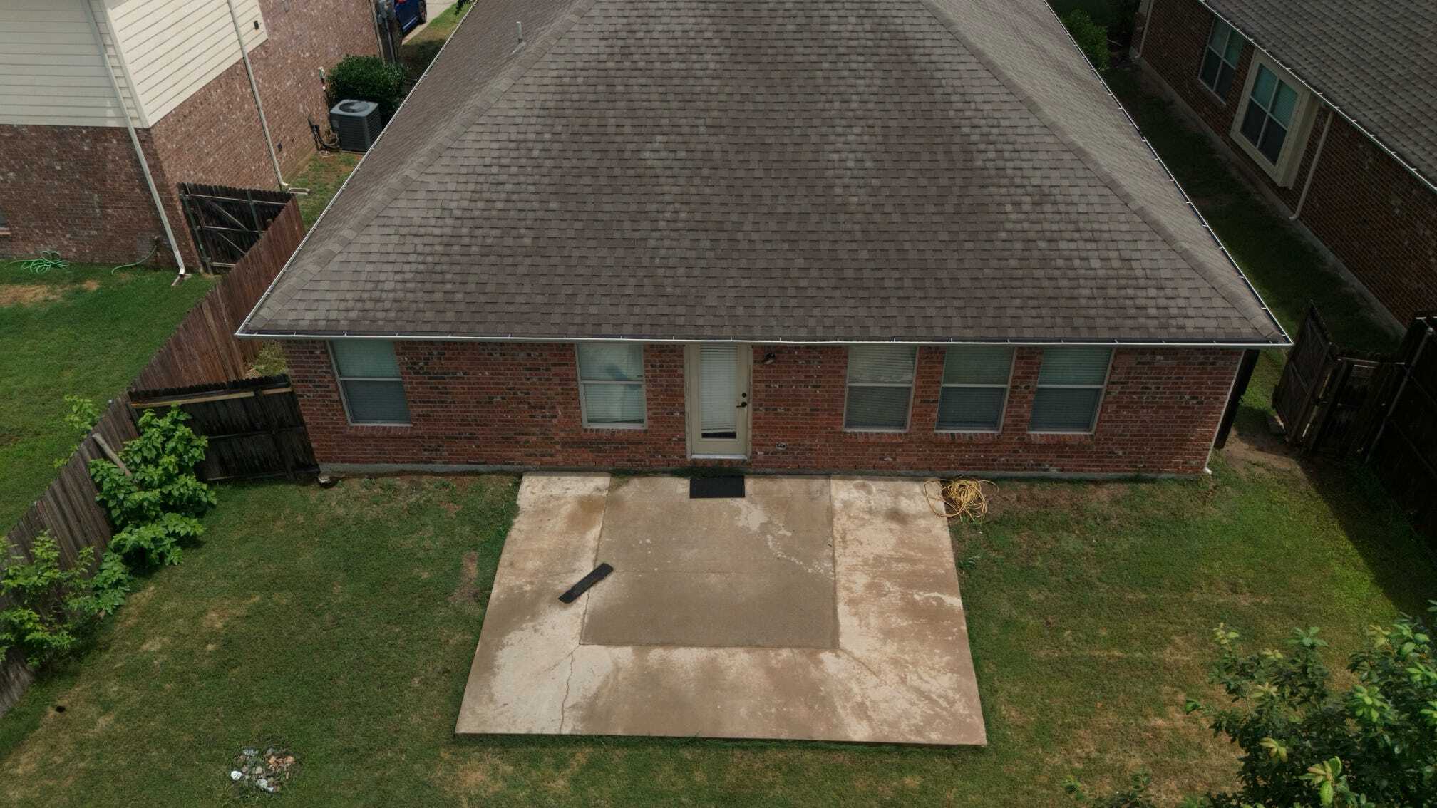 Building Photo - 12416 Sunrise Dr