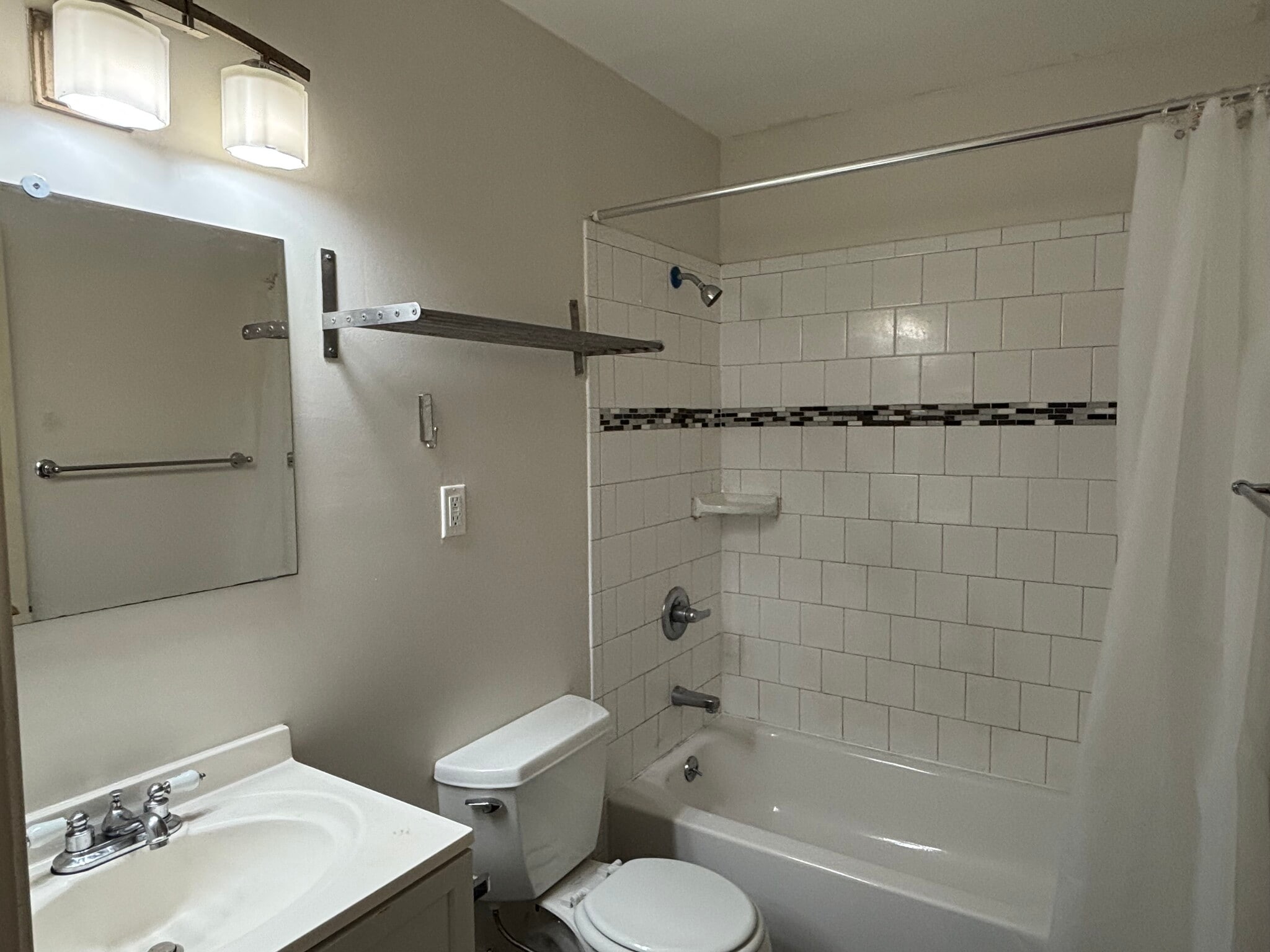 Building Photo - 1477 26th Ave