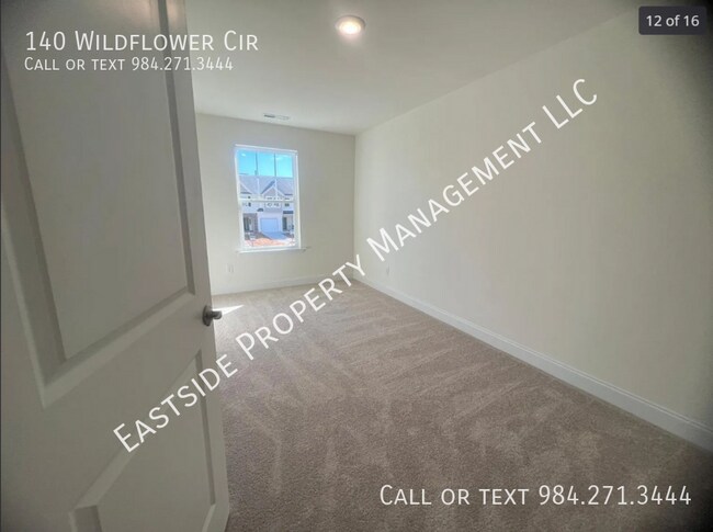 Building Photo - 140 Wildflower Cir