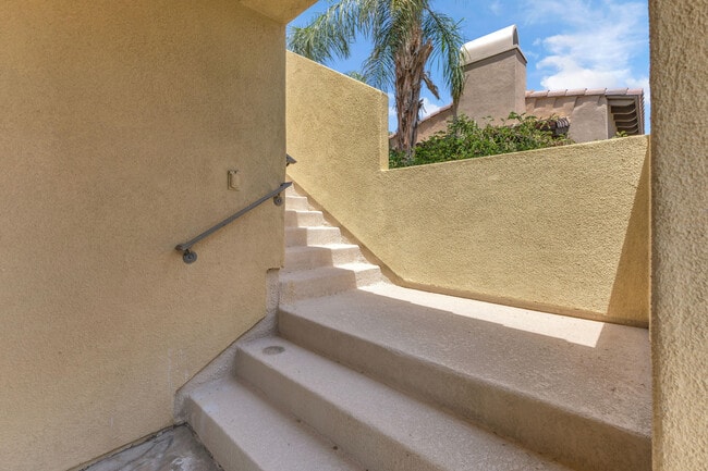 Building Photo - 81636 Rancho Santana Dr