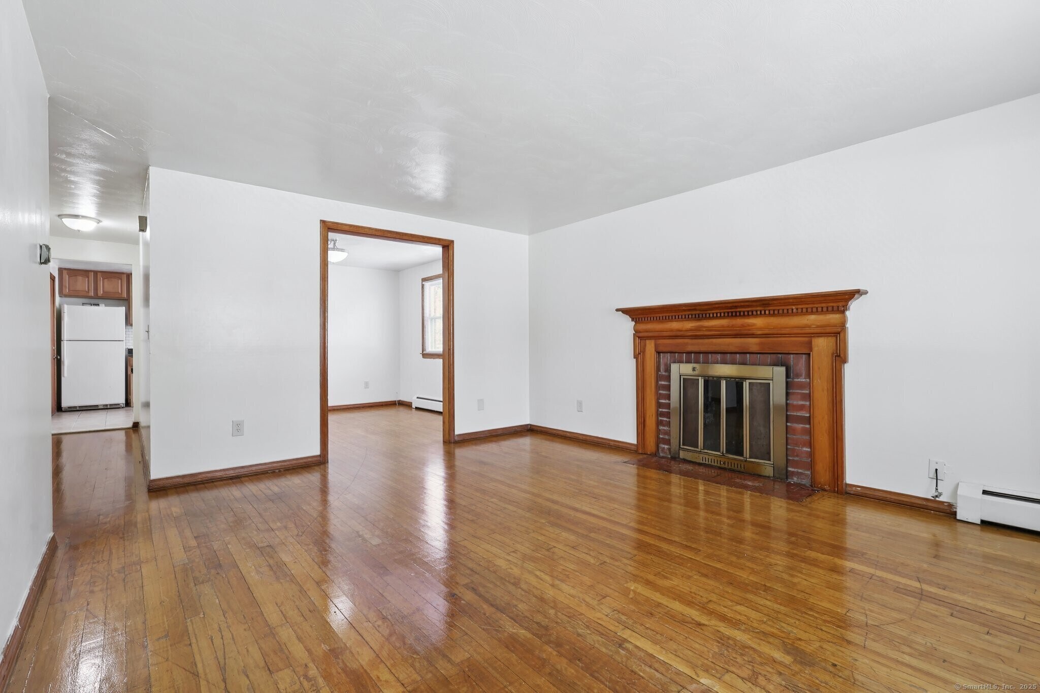 Living Room - 37 Cumberland Dr