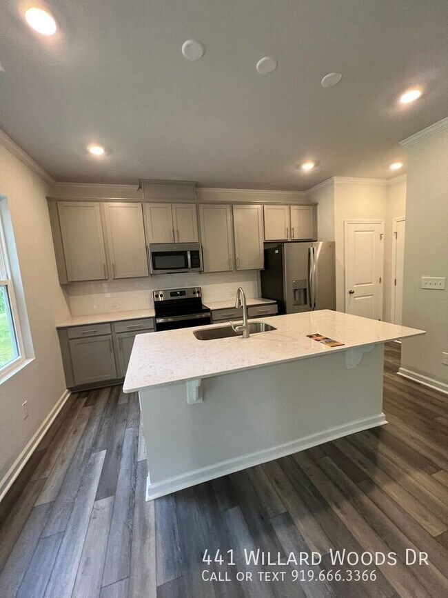 Building Photo - 441 Willard Wds Dr