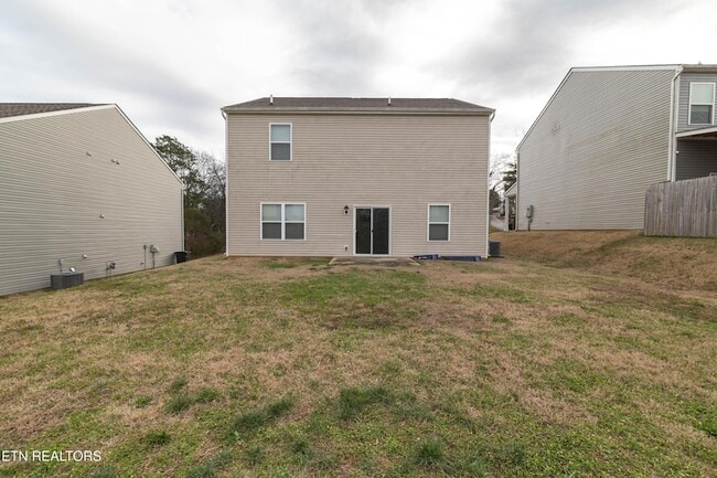 Building Photo - 173 Ashe Ave