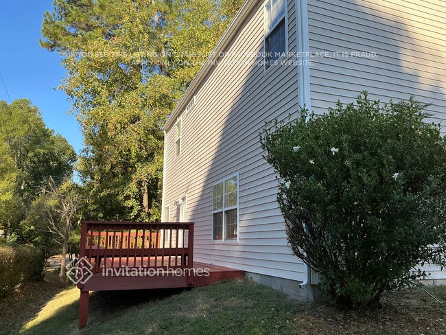 Building Photo - 4104 Hampstead Village Dr