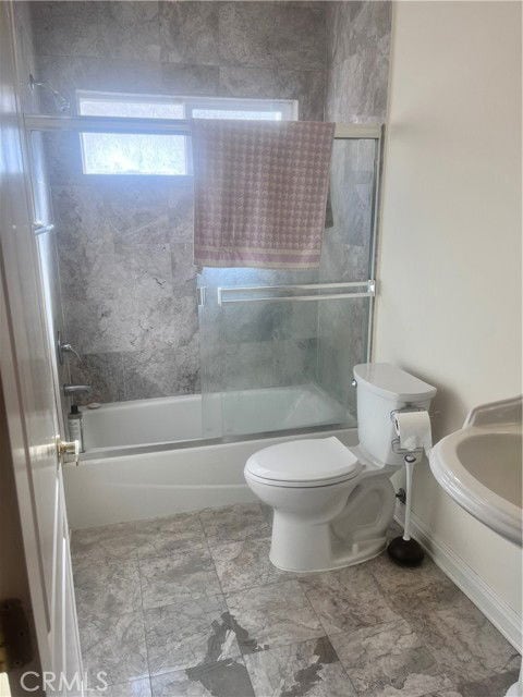 Building Photo - 7445 Yarmouth Ave