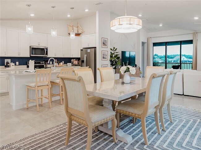 Building Photo - 5690 Mayflower Way