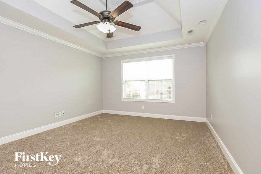 Building Photo - 700 Swift Fox Dr