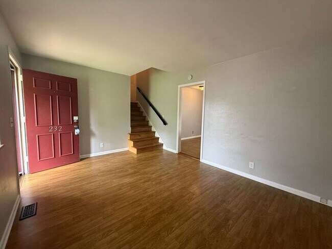 Building Photo - For Rent - Antioch 3 Bedroom house with Bo...