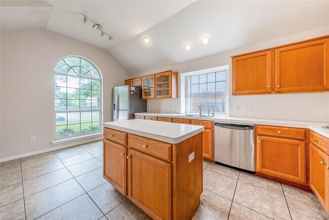 Building Photo - 1853 Dapplegrey Ln