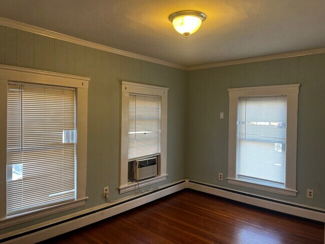 Building Photo - 9 Park St