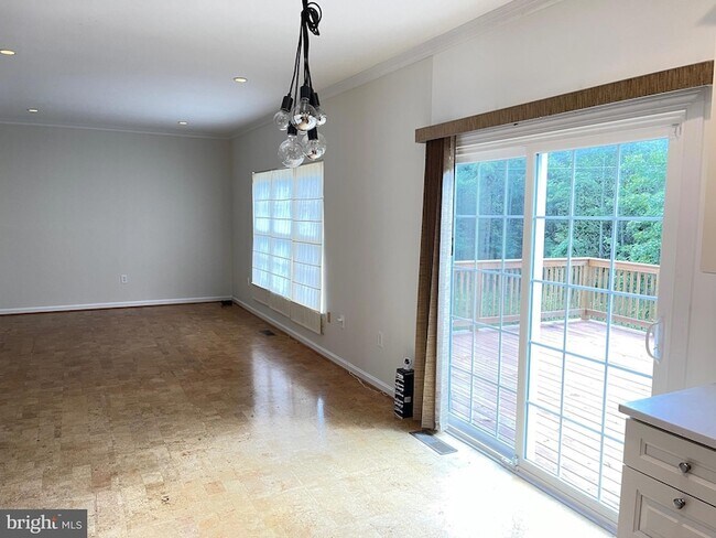 Building Photo - 11222 Bel Aire Ct