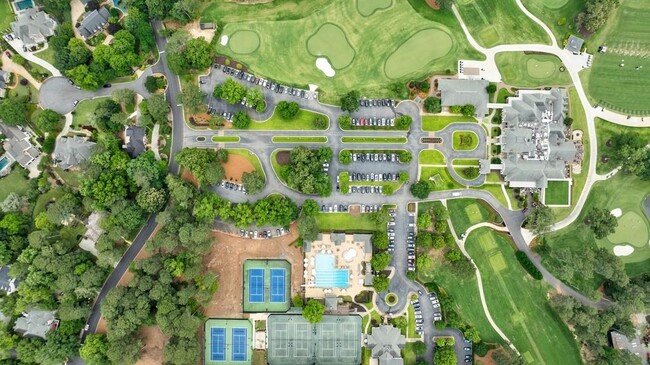 Building Photo - 459 Atlanta Country Club Dr