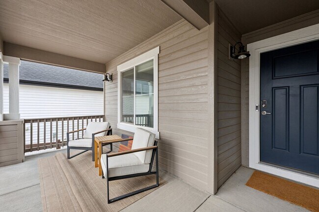Building Photo - Absolutely Gorgeous Cordera Home