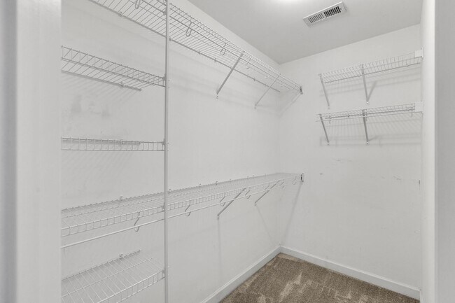 Building Photo - 3 Bedroom Ranch in Oyster Landing