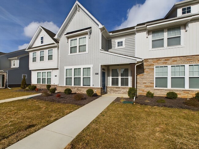 Building Photo - 6127 Buntline Ln