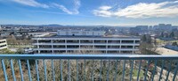 Building Photo - VIEW VIEW VIEW! Spacious Downtown 1 Bed Co...