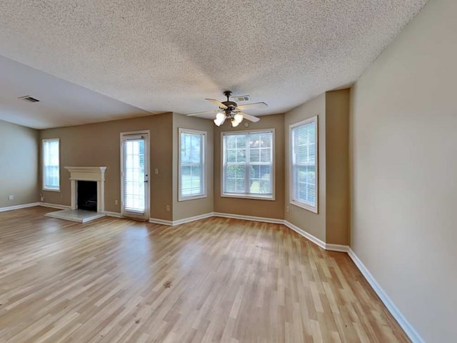 Building Photo - 2773 Sam Calvin Dr