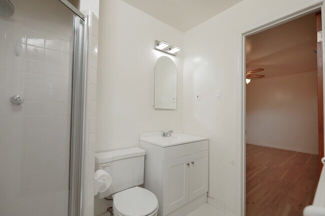 Building Photo - 2509 Paddock Ct