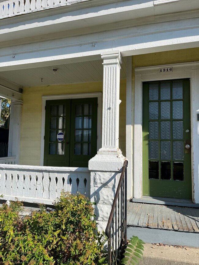 Primary Photo - 1316 Fair Ave