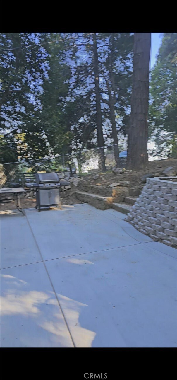 Building Photo - 22927 Crest Forest Dr