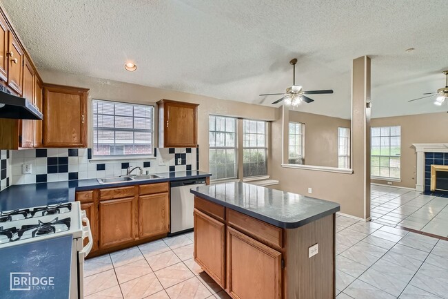 Building Photo - 1354 Mill Crossing