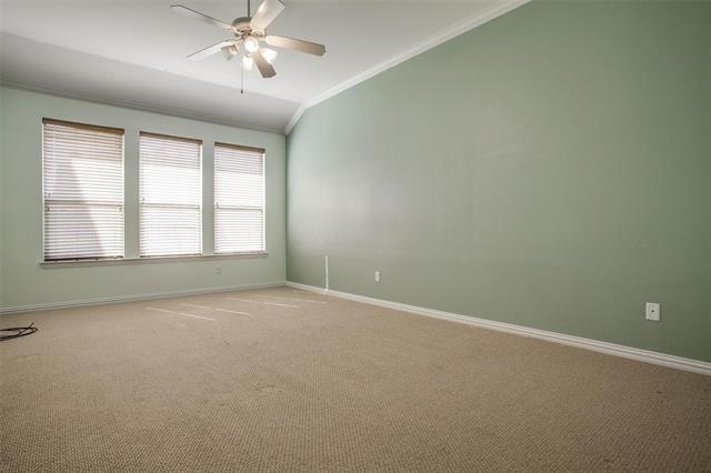 Building Photo - 1420 Canary Dr
