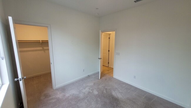 Building Photo - Gorgeous 2-Year Old Three Story 3 Bed 3 Bath Townhouse Available Now!