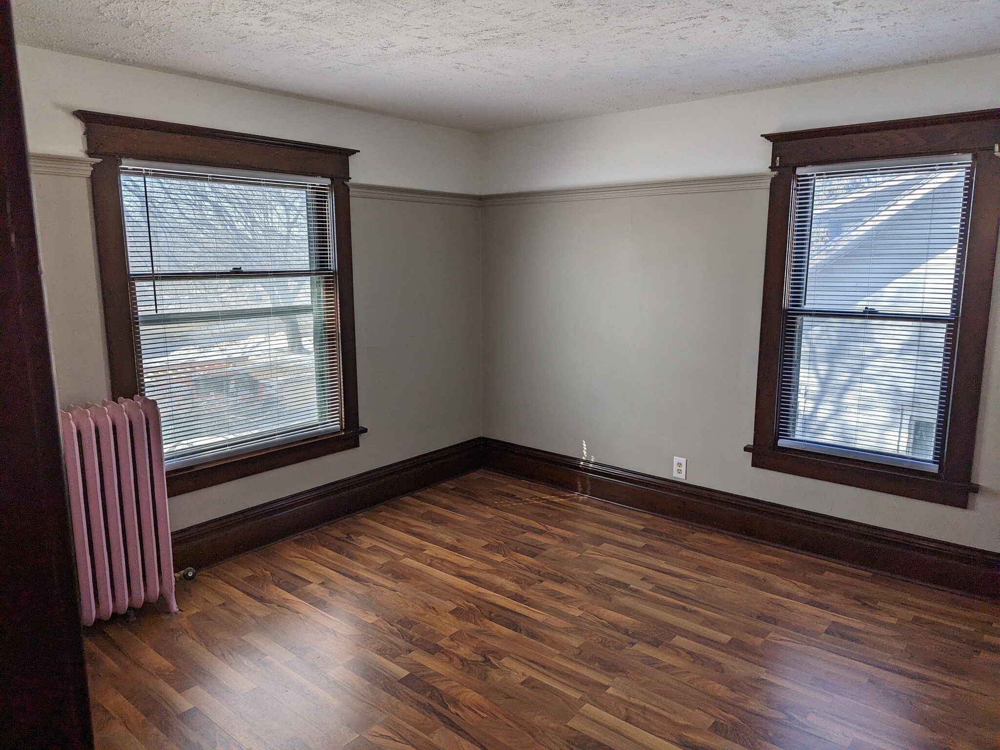 Beedroom #1 - 1116 S Glass St