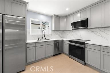 Building Photo - 20239 Hartland St