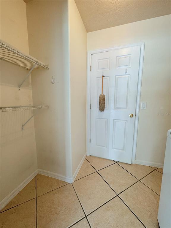 Building Photo - 171 Thornbury Dr