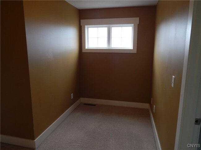 Building Photo - 8176 Whitman Way